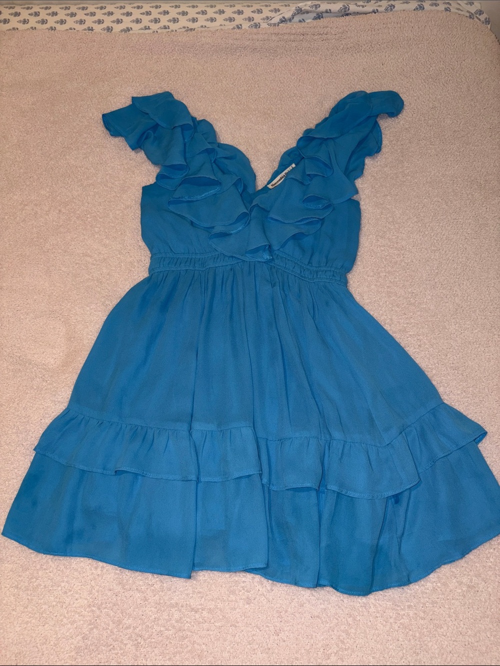 Abercrombie and Fitch Ruffled V-Neck Blue Mini Dress